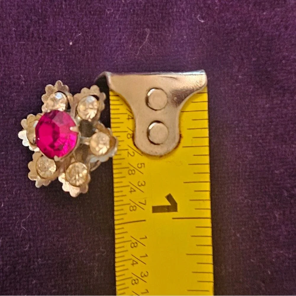 Vintage Silver tone and Pink Rhinestone Brooch Pin